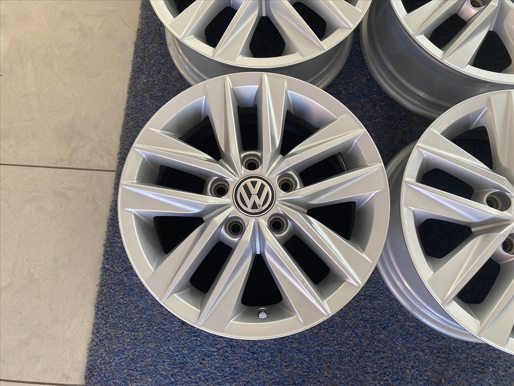 (3723)  Volkswagen 15 gyári alufelni felni, 5x112, Golf Caddy 5. kép