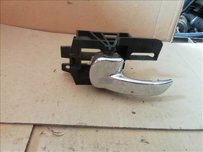 Nissan Qashqai (J10) Bal első Belső kilincs 