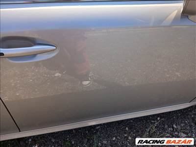 Lexus IS 220d jobb első ajtó 