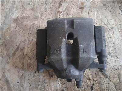 Lexus CT 200h jobb első féknyereg 