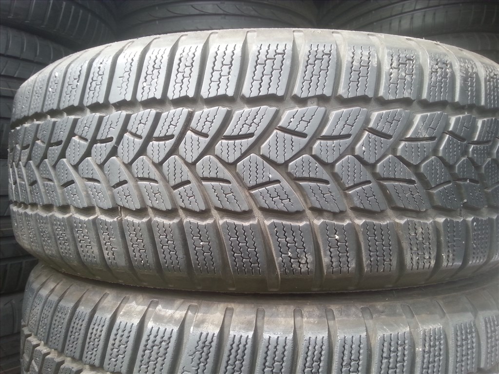  185/60R15 Firestone téli gumi  1. kép