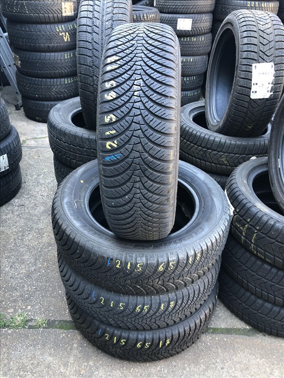 4db 215/65×17″ Falken 4 évszakos gumiabroncs. (3688663) 1. kép