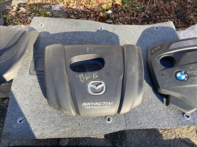 MAZDA 2 DL Felső Motorburkolat