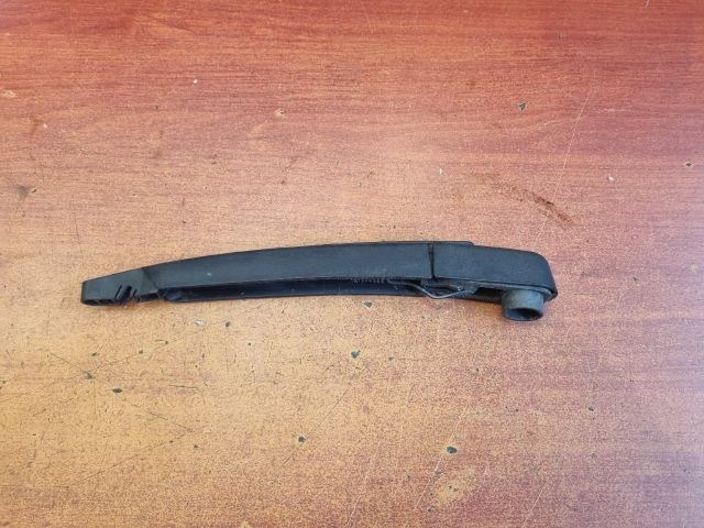 HYUNDAI i20 II Hátsó Ablaktörlő Kar 1. kép