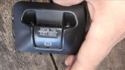 Volvo V60 D2 kézifék kapcsoló V60 31343242