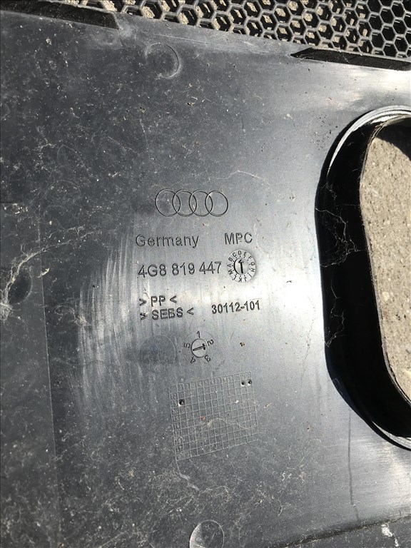 Audi A6 (C7 - 4G) levélrács 4g8819447 3. kép