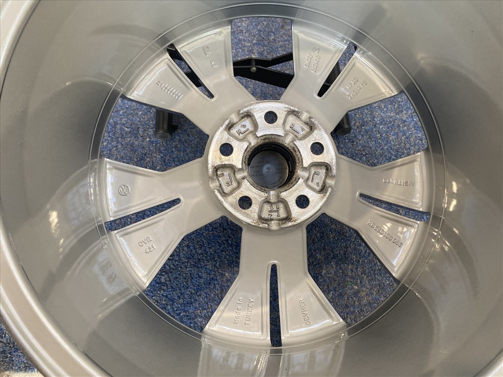 (3732) Volkswagen 18 gyári alufelni felni, 5x112, Passsat Alltrack 2. kép