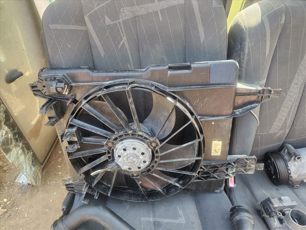 Renault Laguna II, Renault Mégane II, Renault Scénic II Hütöventilátor klimás  1. kép