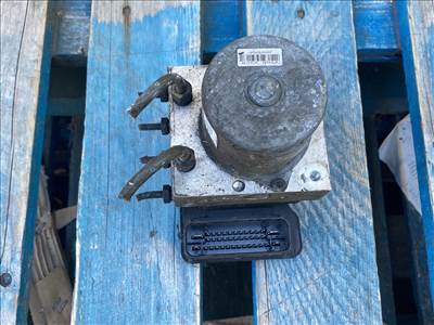 HYUNDAI i40 CW VF ABS Kocka