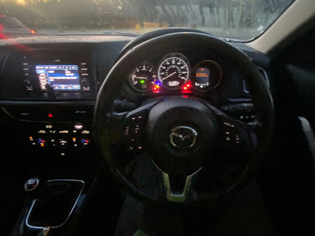 MAZDA 6 Kombi GJ, GH Rádió / CD 4. kép