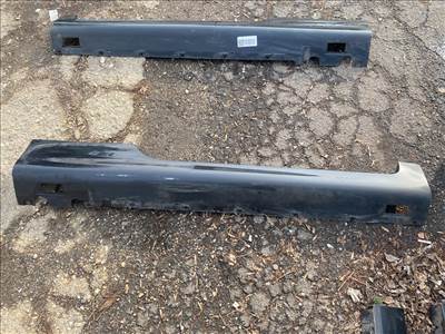 AUDI TT 8J3 Jobb Küszöb 011653