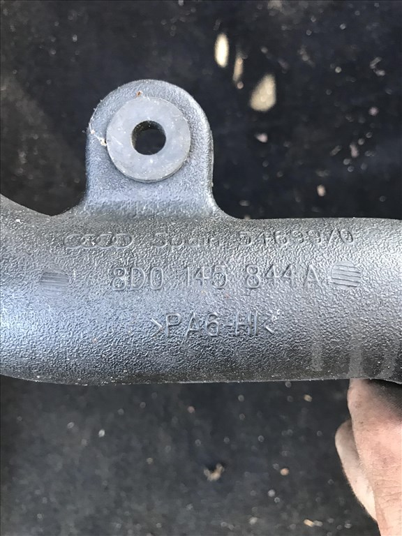 Audi A4 (B8 - 8K) 1,9 TDI - turbócső  8d0145844a 2. kép