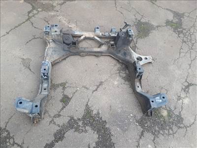 Mercedes A-osztály W168 első bölcső 