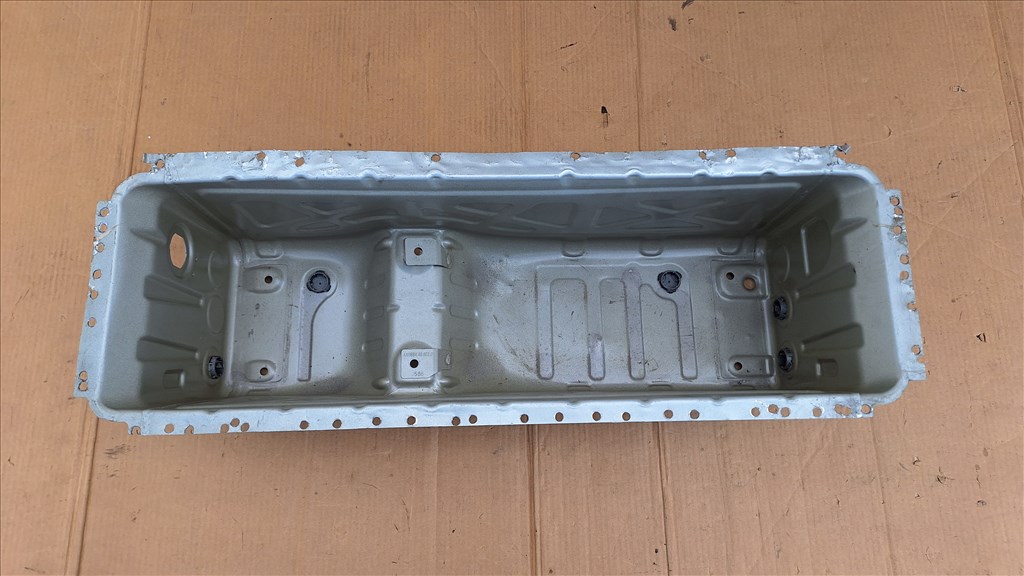 Opel Astra K Sports Tourer pótkerék tartó 3. kép