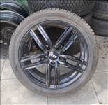 5x112 lyukosztású 17" használt Ats alufelni, rajta 205/50 használt Hankook négyévszakos gumi gumi