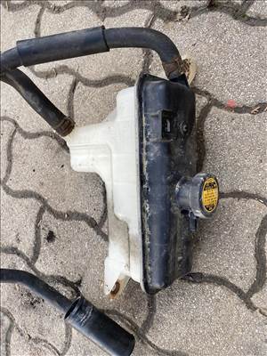 Toyota RAV4 (XA30) ablakmosó tartály