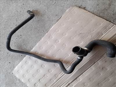 Opel Astra H 1.6 Vízcső 1365 ,  13118272-z16xer