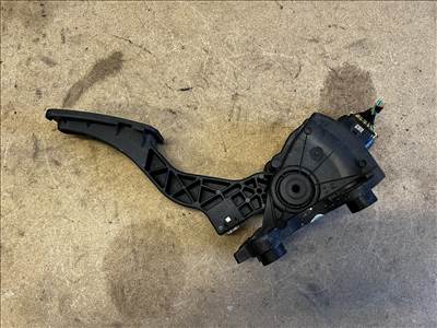 Kia Cee'd I (ED) elektromos gázpedál 32700xxxxx