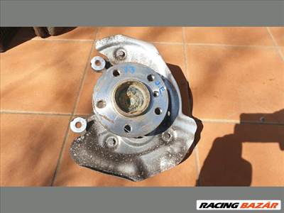 BMW i3 I01 Jobb első csonkállvány  685216002