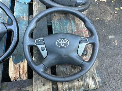 TOYOTA AVENSIS T25_ Kormány 014885