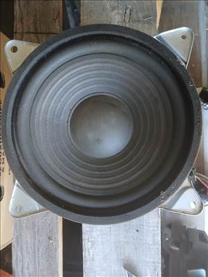 Lexus GS 300 jobb első mély hangszóró 