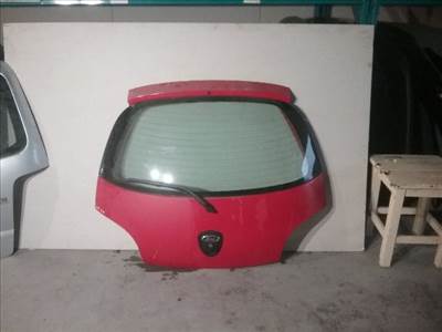 Ford Ka Mk1 FORD KA Csomagtérajtó (Részeivel)