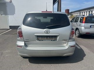 TOYOTA COROLLA Verso (ZER, ZZE, R1) Jobb hátsó Dobbetét (Kerékjárati, Műanyag) 4. kép