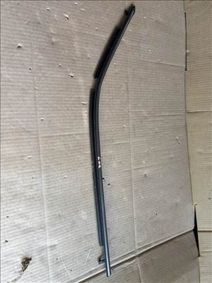 Toyota C-HR vízlehúzó jobb hátsó