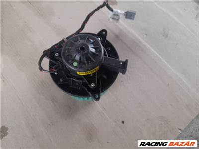 Opel Meriva B Fűtőmotor klímás 2432 ,  5242673301