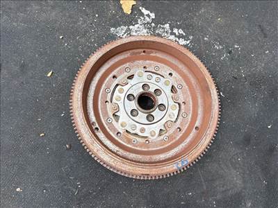 AUDI Q3 8U Kettős tömegű Lendkerék 017870