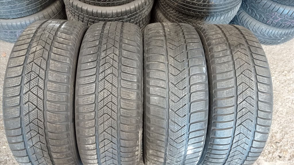  225/5517" használt Pirelli téli gumi gumi 1. kép
