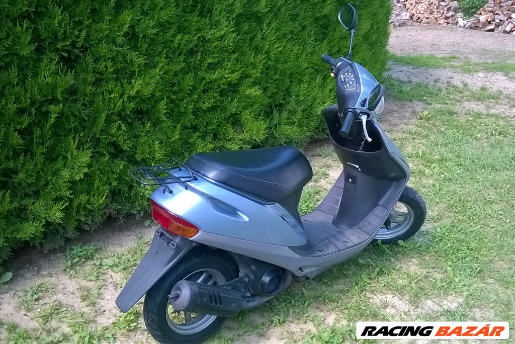 Eladó újszerű AF27-es Honda Dio 50cm3-es kétütemű robogó 6. kép