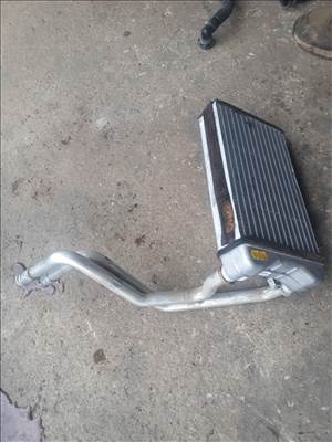 Audi A4 (B6) 1.8T fűtőradiátor  fűtéscsővel 8E1 820 031 A 8e1820031a