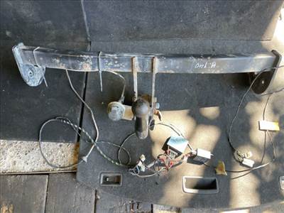 Hyundai i40 vonóhorog 