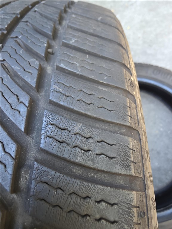  235/4520" újszerű Continental wintercontact TS870P téli gumi 2. kép