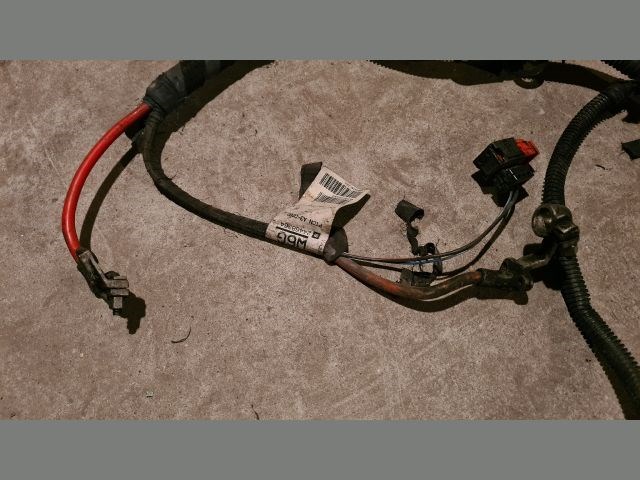 Opel Astra H 1.6 Akkumulátor kábelköteg Z16xep 24468364 4. kép