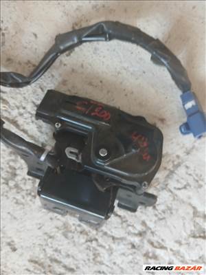 Lexus CT 200h csomagtér ajtózár szerkezet 