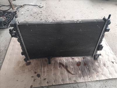 Opel Corsa C 1.3 CDTI Vízhűtő Radiátor (Klímás) 2627 ,  13100380