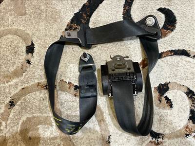 DACIA DUSTER  Jobb első Biztonsági Öv