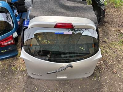 NISSAN MICRA IV K13 Csomagtérajtó (Részeivel)