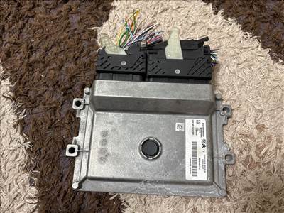 OPEL CORSA F  Motorvezérlő