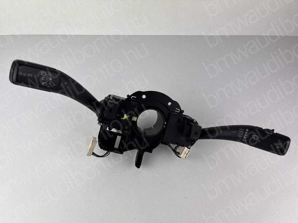 AUDI A4 B8 (8K2) Bajuszkapcsoló (komplett) (8K0953502AT) 1. kép