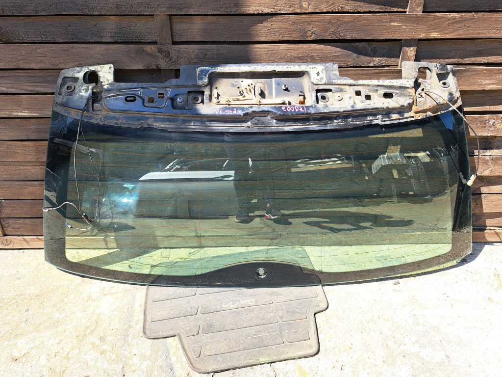 BMW E46 touring hátsó csomagtér csomagtartó ajtó üveg szélvédõ 1. kép