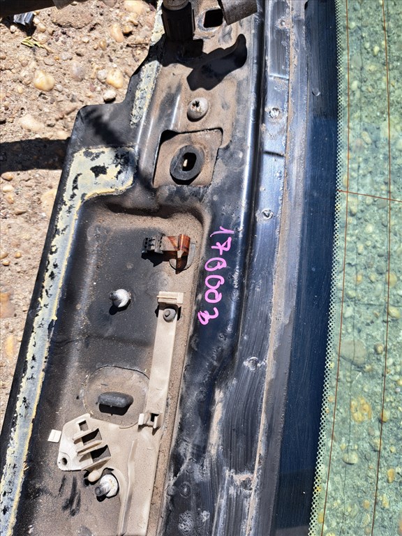 BMW E46 touring hátsó csomagtér csomagtartó ajtó üveg szélvédõ 4. kép