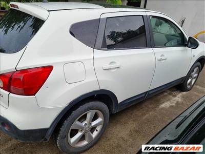 Nissan Qashqai (J10) bontott alkatrészei