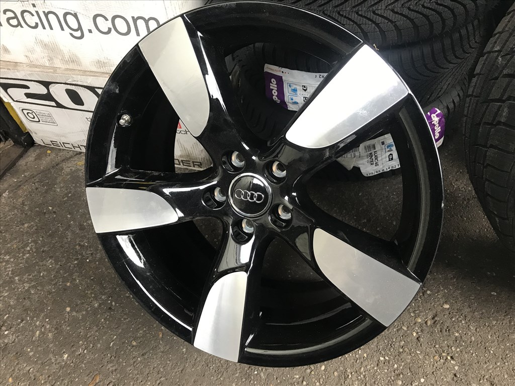 Audi A4 8K gyári Bi-Color "ROTOR" 8,5X19-es 5X112-es ET43-as könnyűfém felni garnítúra eladó 3. kép