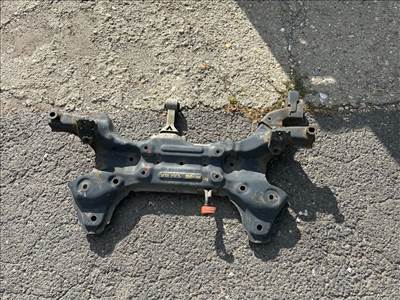 HYUNDAI ix20 JC Első Bölcső