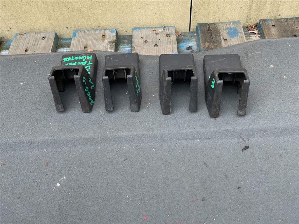 NISSAN QASHQAI / QASHQAI PLUS 2 J10, JJ10 Bal első Ülés Kárpit 2. kép