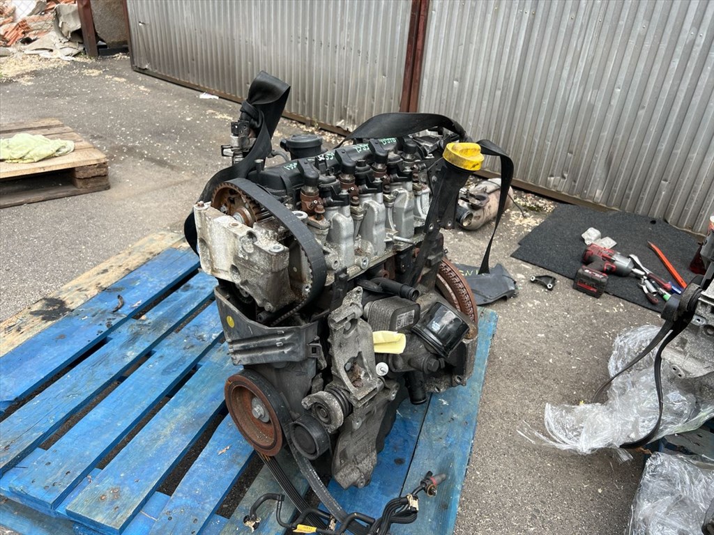 RENAULT SCÉNIC III JZ0/1_ Motor (Fűzött blokk hengerfejjel) 012485 1. kép