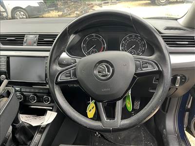 Skoda Superb III Kormány légzsákkal 